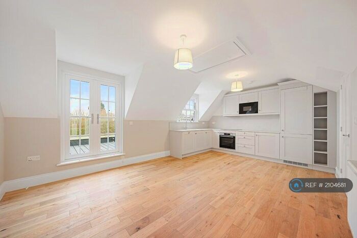 1 Bedroom Flat To Rent In Horsham Road, Beare Green, Dorking, RH5