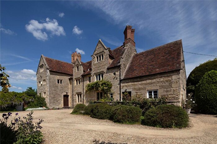5 Bedroom Detached House For Sale In Toot Baldon, Oxford, Oxfordshire, OX44