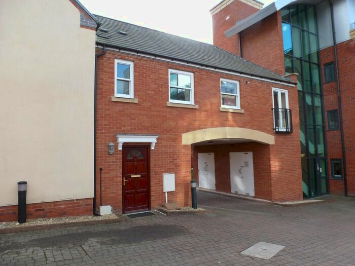 2 Bedroom Flat To Rent In Diglis Court, Diglis Road, Worcester, WR5