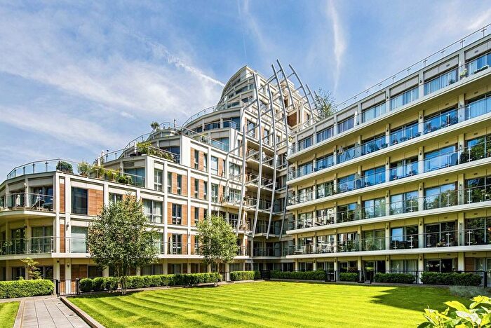 2 Bedroom Flat To Rent In Henry Macaulay Avenue, Kingston Upon Thames, KT2