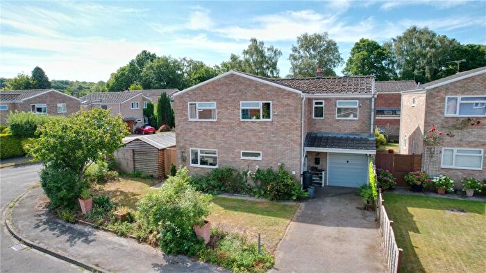 5 Bedroom Detached House For Sale In The Paddock, Headley, Hampshire, GU35