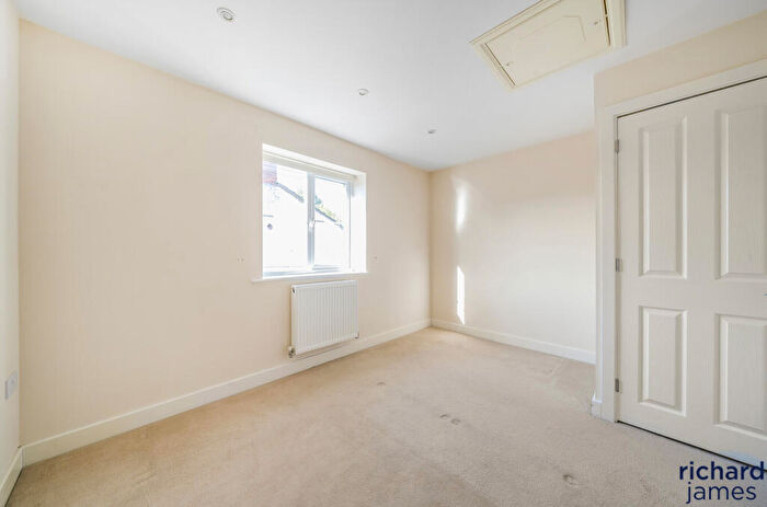 2 Bedroom Terraced House For Sale In Andover Street, Town Centre, Swindon, SN1