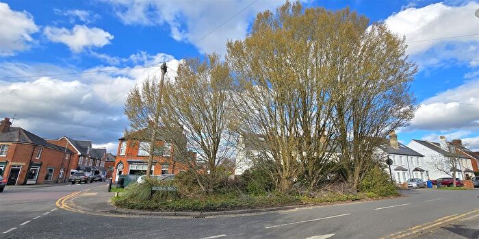 4 Bedroom Semi Detached House For Sale In Victoria Road, Ascot, SL5