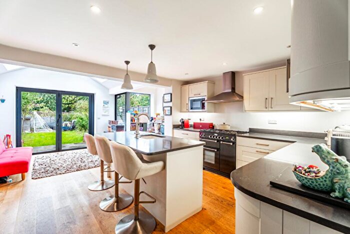 4 Bedroom End Of Terrace House For Sale In Eaton Road, St. Albans, Hertfordshire, AL1