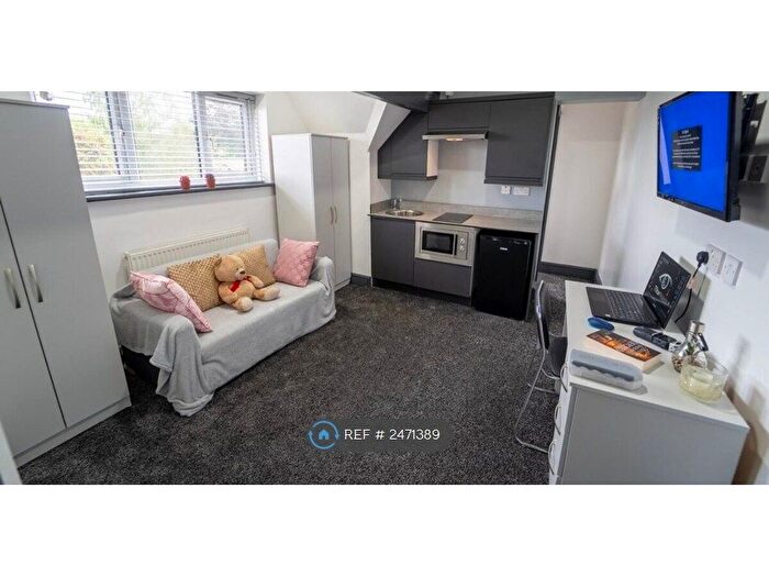 Studio To Rent In Birmingham, Birmingham, B29
