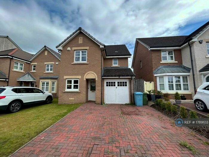 3 Bedroom Detached House To Rent In Mcbride Path, Stepps, Glasgow, G33