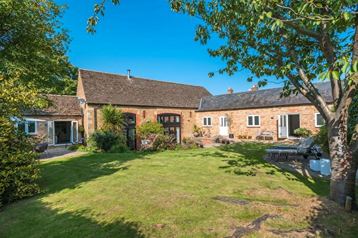 5 Bedroom Barn Conversion For Sale In Cherry Orton Road, Peterborough, PE2