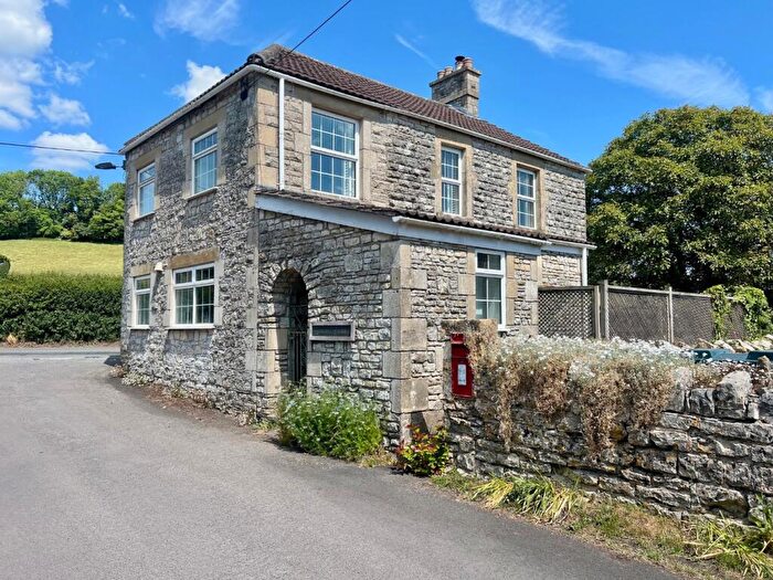 3 Bedroom Detached House To Rent In Timsbury, Bath, BA2