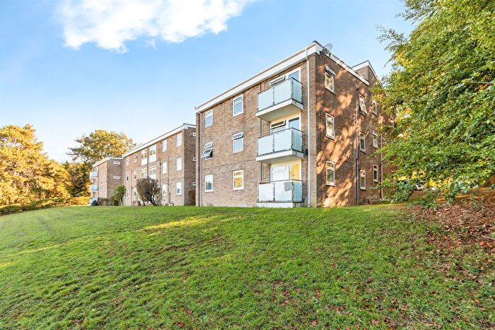 1 Bedroom Flat For Sale In Corners, Welwyn Garden City, AL7