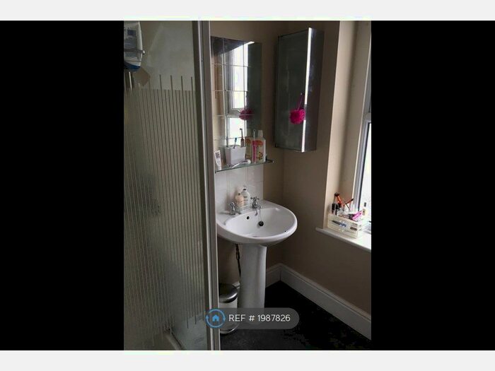 1 Bedroom Flat To Rent In Merfield Rd, Bristol, BS4