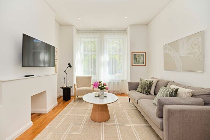 1 Bedroom Flat To Rent In Streatham, SW2
