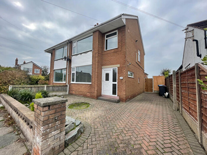 3 Bedroom Semi-Detached House For Sale In Hawthorne Road, Thornton, FY5