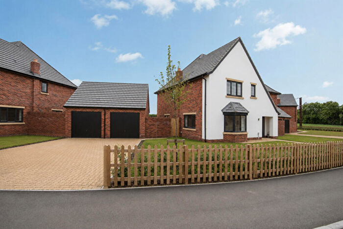 5 Bedroom Detached House For Sale In Muncey Grove, Bassingbourn, Royston, SG8