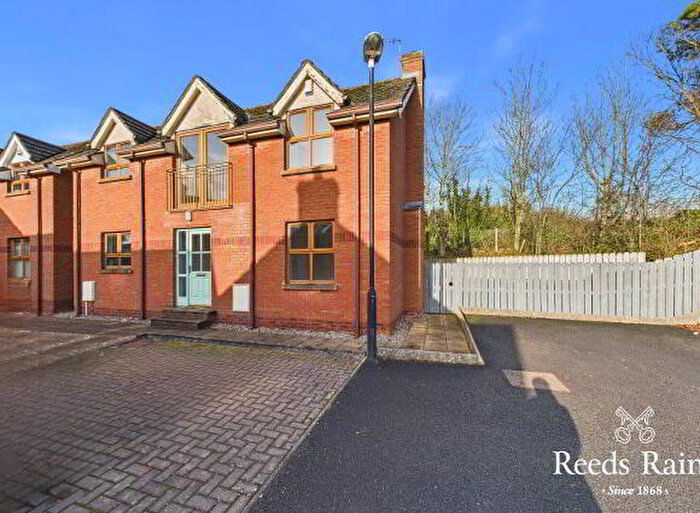 3 Bedroom Detached House For Sale In Meadowbank, Carrickfergus, BT38