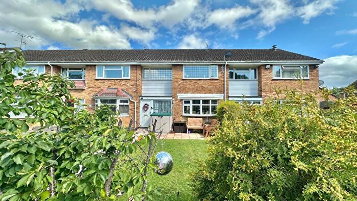 3 Bedroom Terraced House For Sale In Earls Walk, Binley Woods, Coventry, CV3