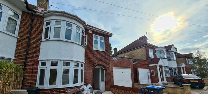 3 Bedroom Semi-Detached House To Rent In Pentyre Avenue, London, N18