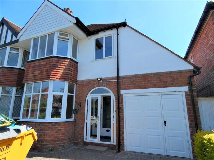 3 Bedroom Semi-Detached House To Rent In Staplehurst Road, Hall Green, Birmingham, B28