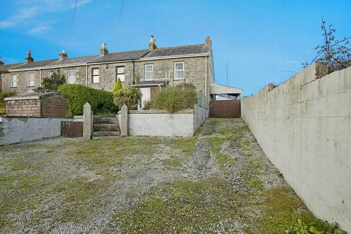 4 Bedroom End Of Terrace House For Sale In Penventon Terrace, Four Lanes, Redruth, Cornwall, TR16