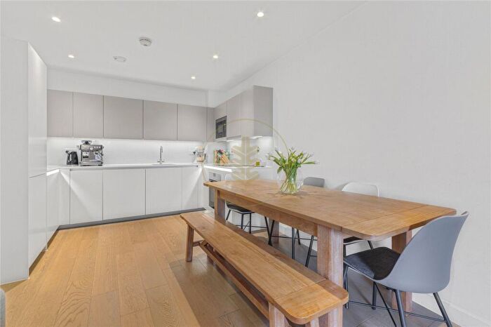 2 Bedroom Apartment For Sale In Wilkinson Close, London, NW2