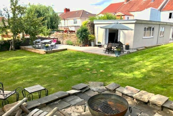 1 Bedroom Bungalow To Rent In Church Road, Hanham, Bristol, BS15