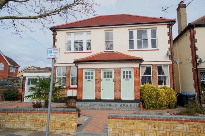 2 Bedroom Flat To Rent In Orpington Road, London, N21