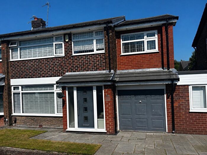4 Bedroom Semi Detached House To Rent In Wigshaw Close, Leigh, WN7