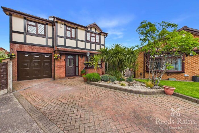 5 Bedroom Detached House For Sale In Elderfield Drive, Bredbury, Stockport, Cheshire, SK6