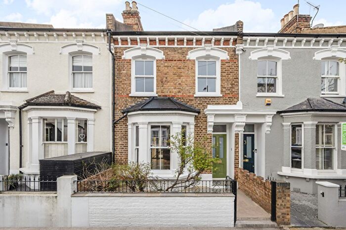 3 Bedroom Terraced House For Sale In Fellbrigg Road, London, SE22