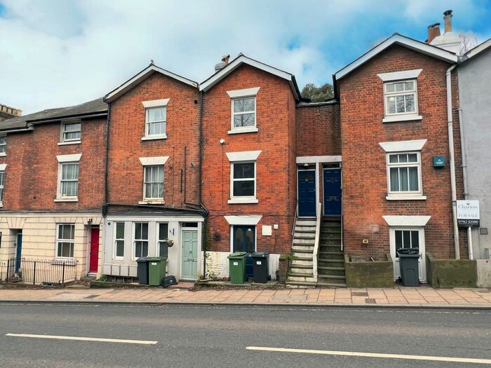 4 Bedroom Terraced House To Rent In Romsey Road, Winchester, SO22