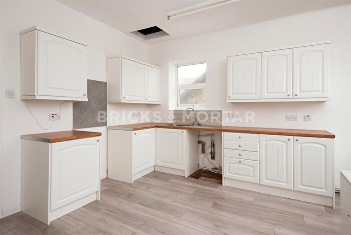 3 Bedroom Apartment To Rent In Main Street, Seahouses, NE68