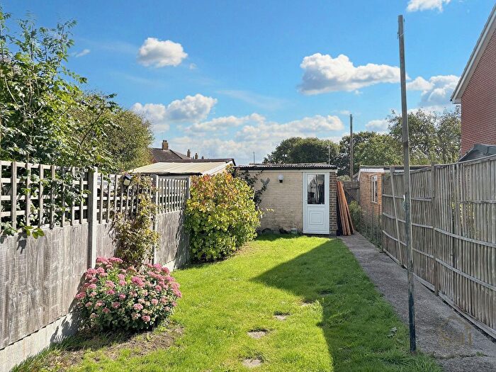 3 Bedroom Terraced House For Sale In Earlsworth Road, Willesborough, TN24