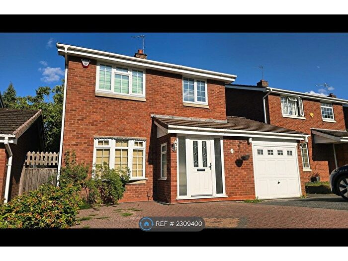 3 Bedroom Detached House To Rent In Lamont Avenue, Birmingham, B32