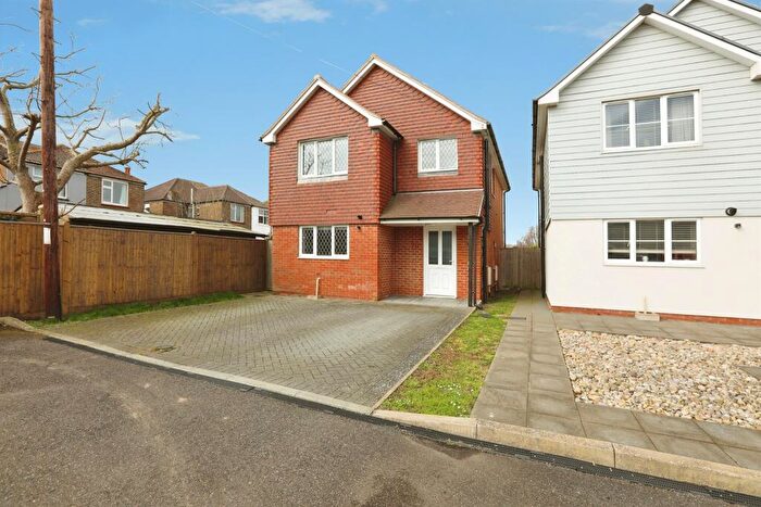 3 Bedroom Detached House For Sale In Swan Mews, Eastbourne, BN22
