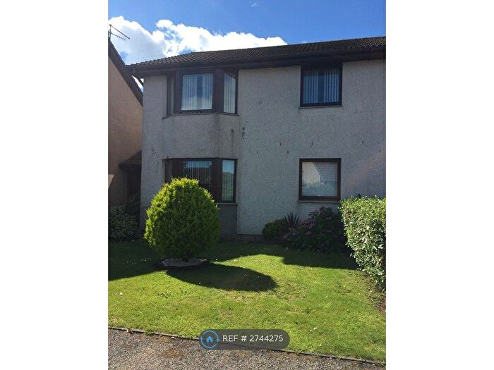 2 Bedroom Flat To Rent In York Street, Peterhead, AB42