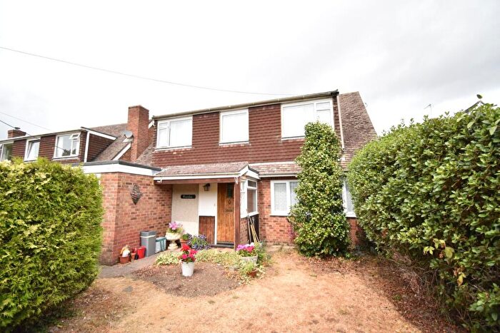 3 Bedroom Detached House For Sale In Amber Lane, Chart Sutton, Maidstone, ME17