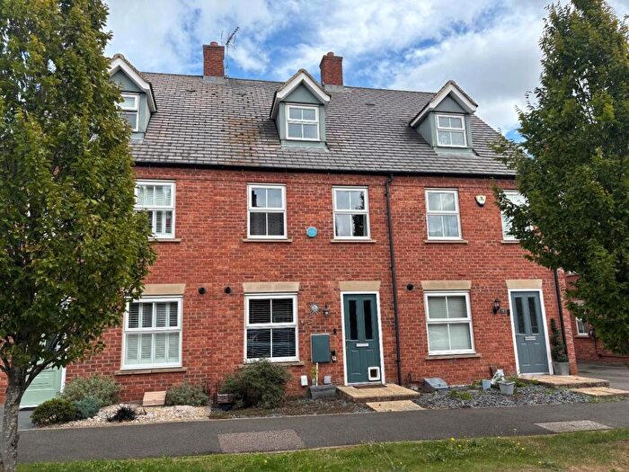 3 Bedroom Terraced House To Rent In Grebe Drive, Leighton Buzzard, LU7