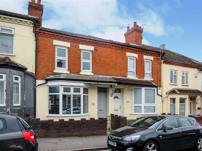 3 Bedroom Terraced House To Rent In Bridget Street, Rugby, CV21