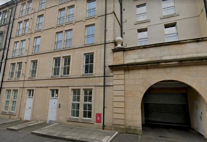 Studio To Rent In Valleyfield Street, Tollcross, Edinburgh, EH3