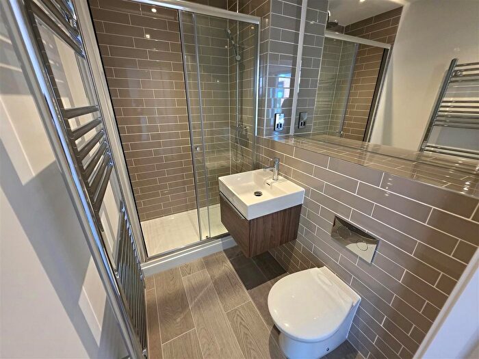 Studio To Rent In Castleward Boulevard, Derby, DE1