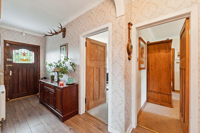 5 Bedroom Detached House For Sale In Cairnhill Road, Bearsden, G61