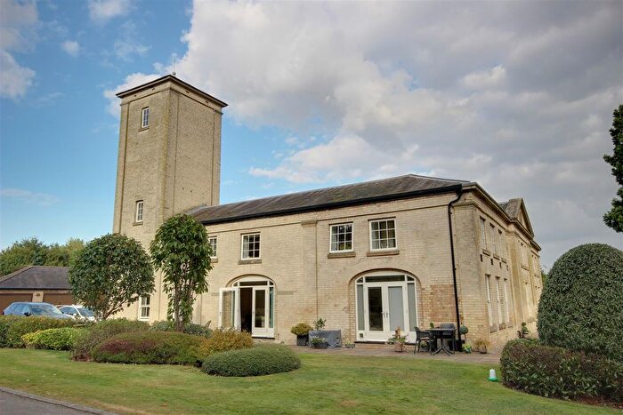 3 Bedroom Property For Sale In The Stables, Raywell, Cottingham, HU16