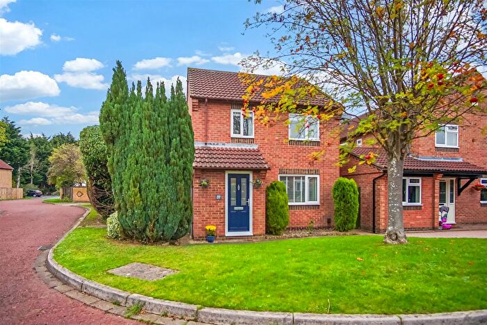 3 Bedroom Detached House For Sale In Rivergarth, Darlington, DL1