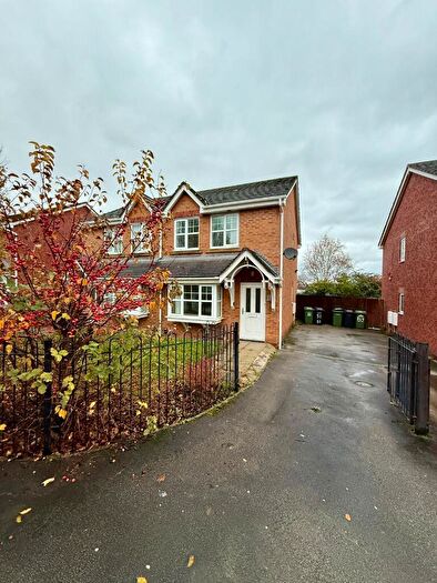 3 Bedroom Semi-Detached House To Rent In Tapestry Gardens, Birkenhead, CH41