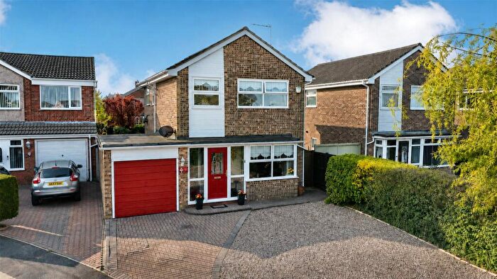3 Bedroom Detached House For Sale In Cambrian Road, Saughall Massie, Merseyside, CH46