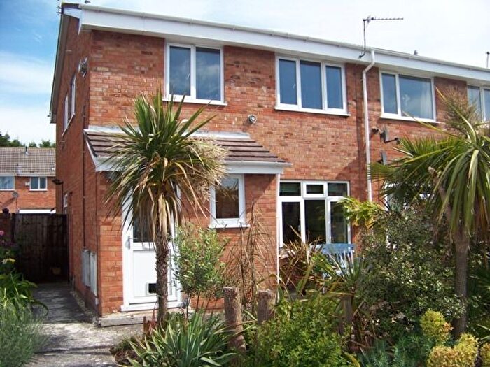 1 Bedroom Flat To Rent In Christian Close, Worle, BS22