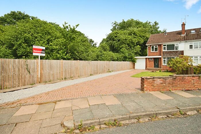 3 Bedroom Semi-Detached House For Sale In Tilewood Avenue, Coventry, West Midlands, CV5