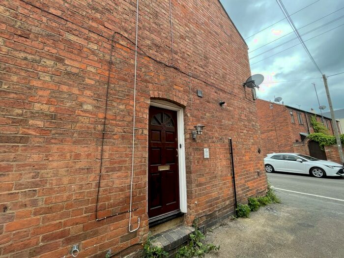 1 Bedroom Apartment To Rent In Cross Road, Leamington Spa, CV32