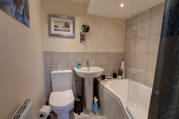 2 Bedroom End Of Terrace House For Sale In South Street, Alford, LN13