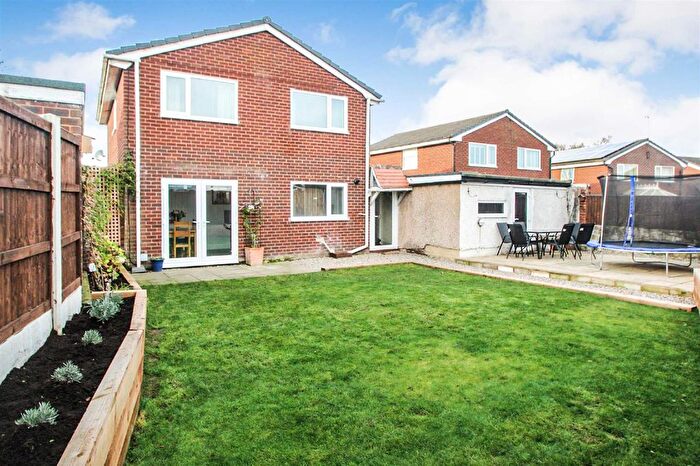 4 Bedroom Detached House For Sale In Wern, Chirk, LL14