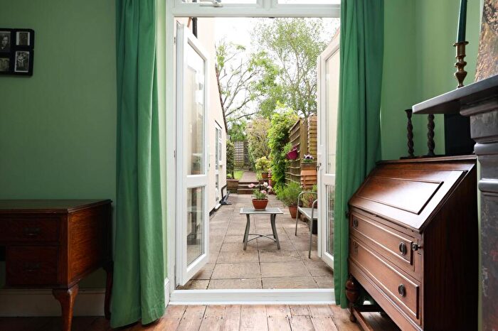 3 Bedroom Terraced House For Sale In Bishop Road, Bristol, BS7